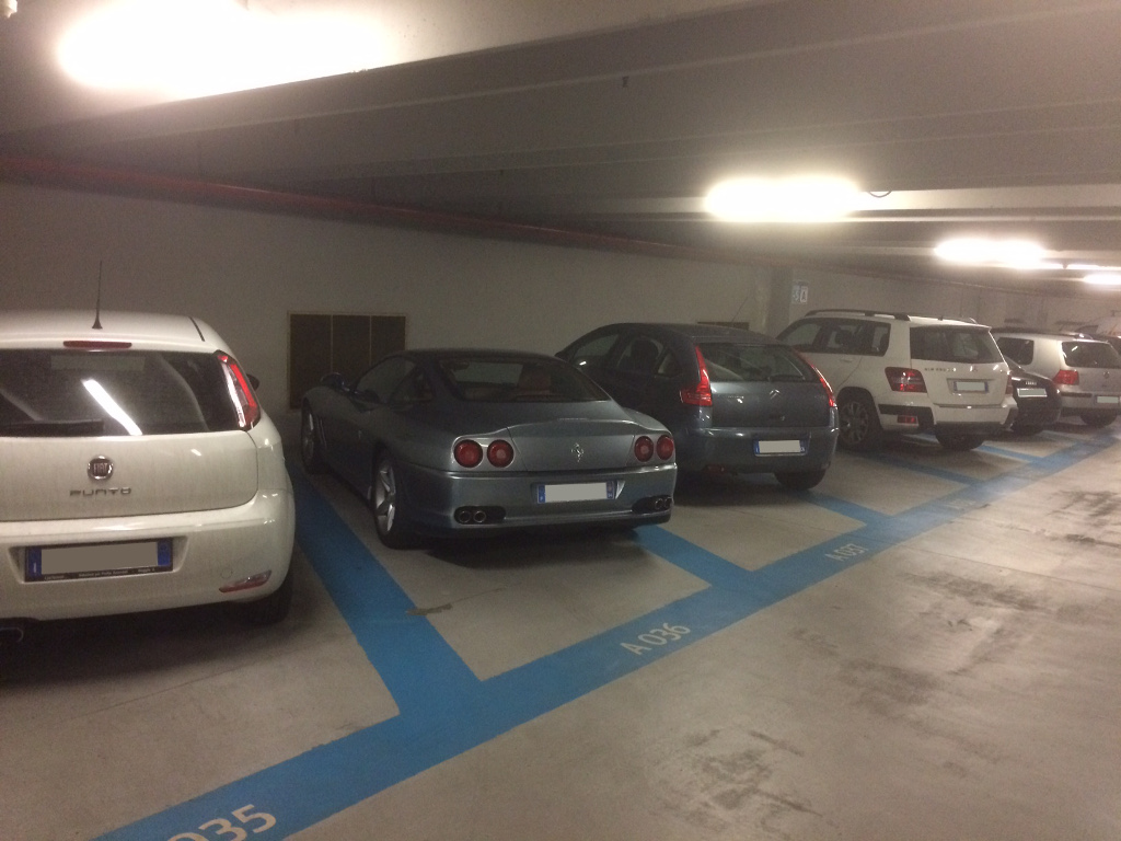 garage1.JPG